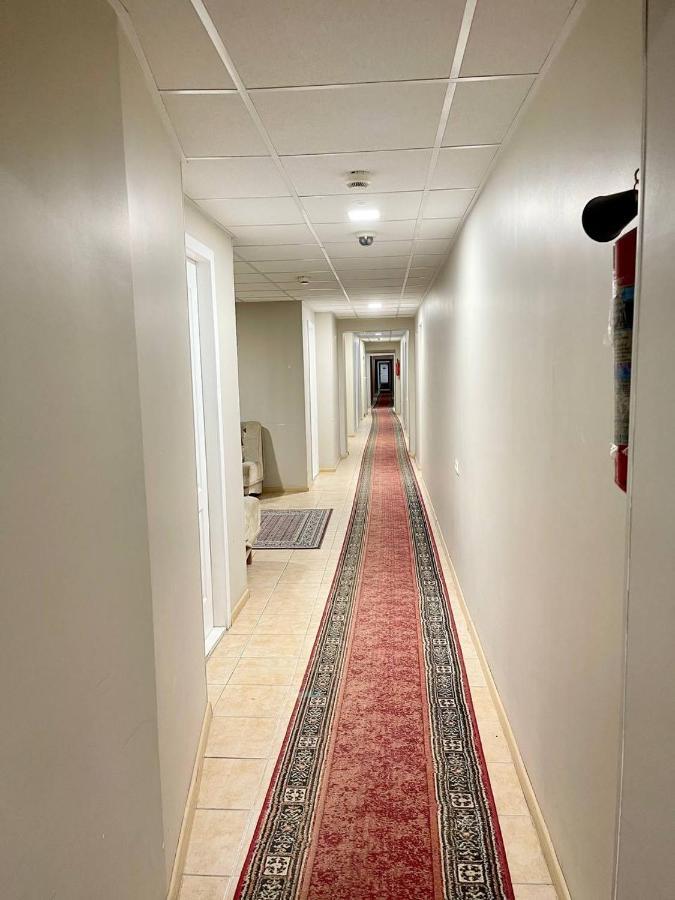 Hotel 7F Kiev Bagian luar foto